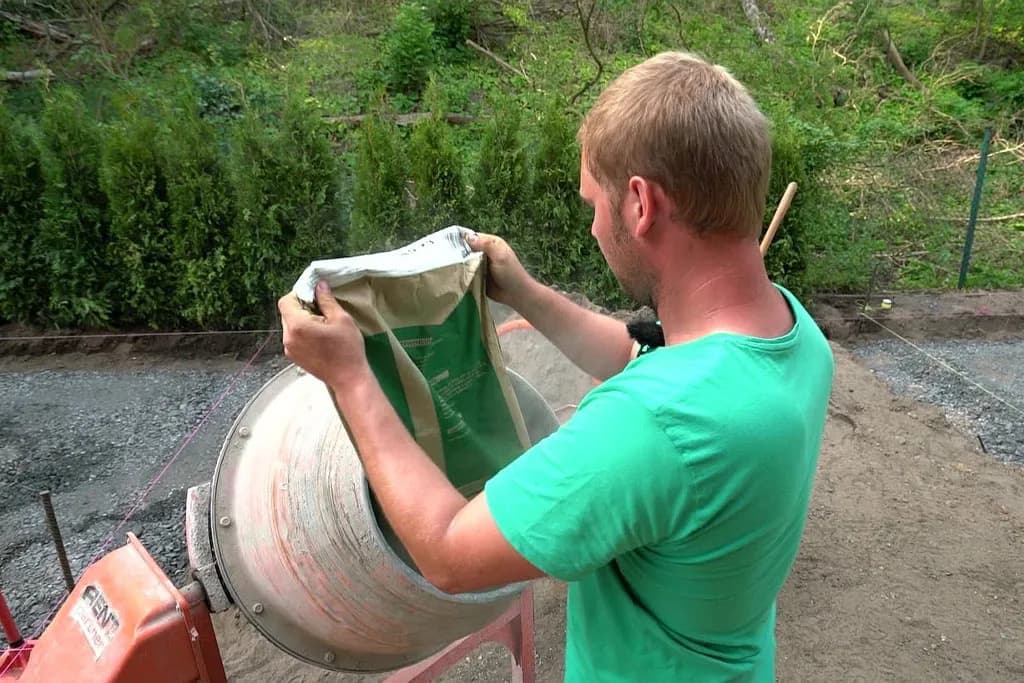 Ile betonu z worka cementu? Zaskakujące ilości, które musisz znać