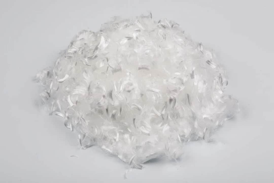 Jak skutecznie stosować włókna polipropylenowe do betonu i uniknąć pęknięć