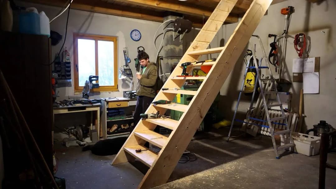 Drewniane schody krok po kroku: Prosty sposób na samodzielne wykonanie